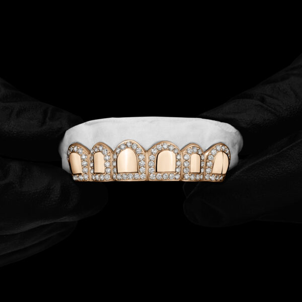 Yellow Gold Diamond Outline Border Solid Center Grillz