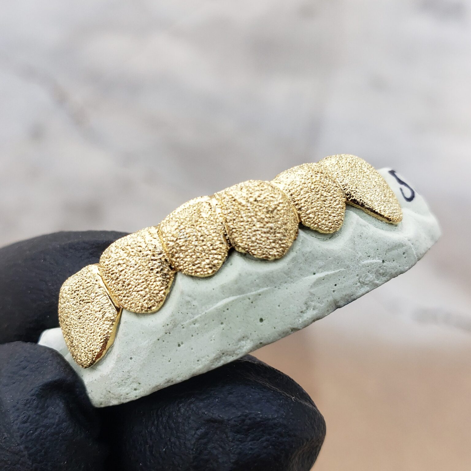 Yellow Gold Full Diamond Dust Grillz | Get affordable Custom Fit Grillz