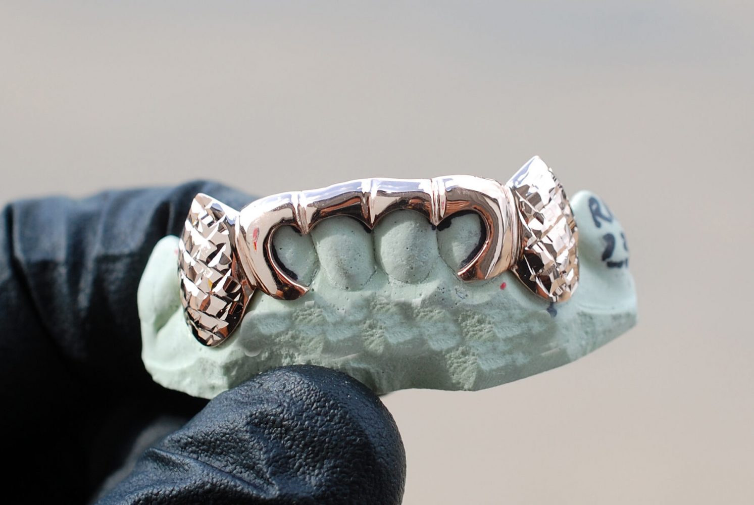Girl Grillz Explore Our Premium Collection Of Bottom Grillz For Girls
